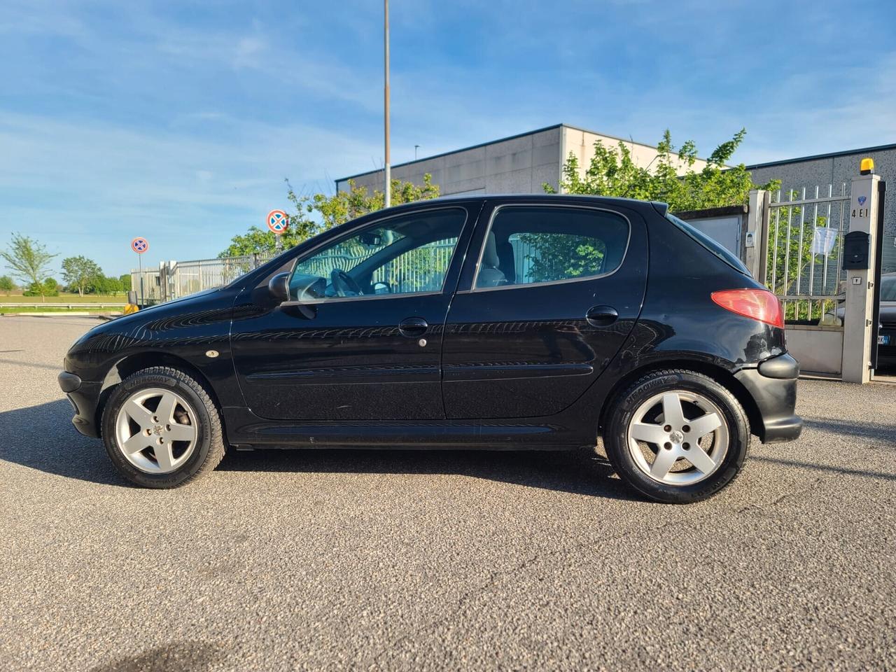Peugeot 206 1.4 5p X NEOPATENTATI
