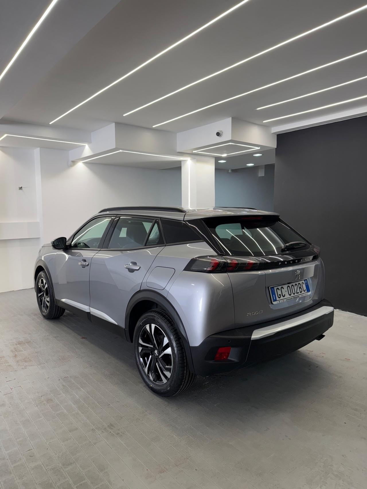 Peugeot 2008 BlueHDi 100 S&S Allure Navi Pack