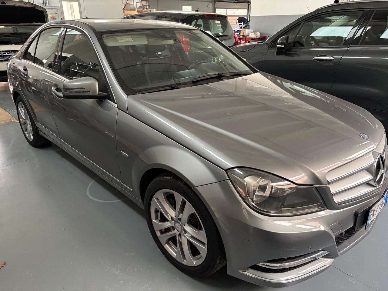 Mercedes-benz C 220 200 CDI BlueEFFICIENCY Avantgarde