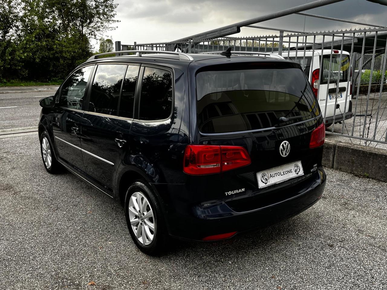 Volkswagen Touran Business 1.4 DSG Highline EcoFuel
