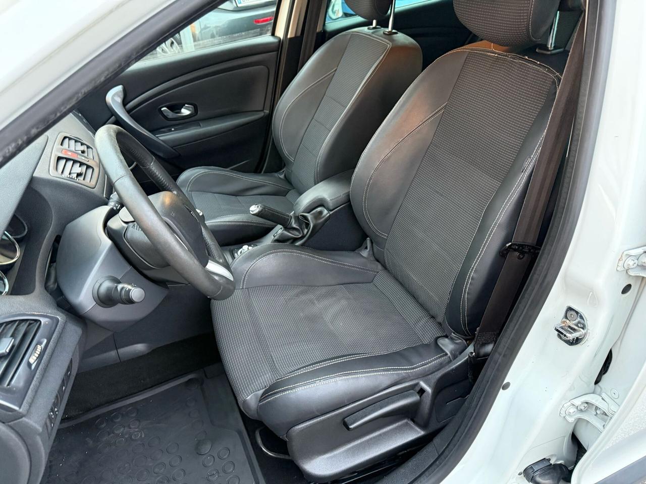 Renault Megane Mégane 1.5 dCi 110CV EDC GT Line