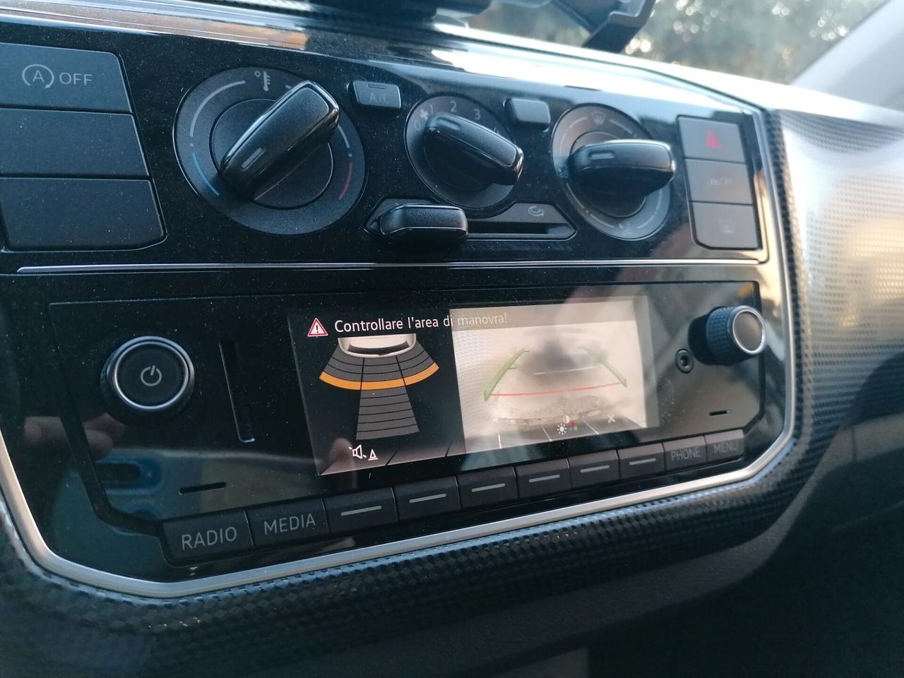 Volkswagen Up 1.0 5p. Comfortline 35000km