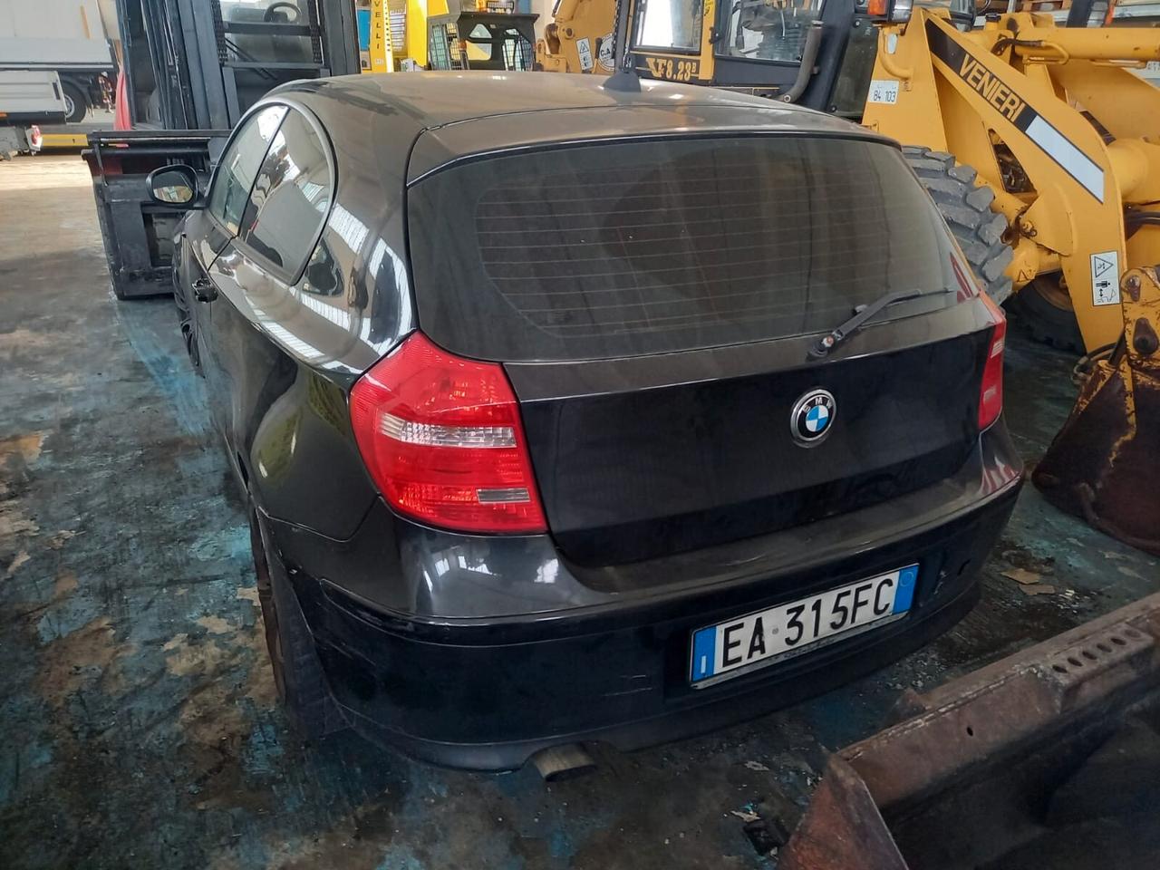 Bmw 116 118i cat 5 porte Attiva