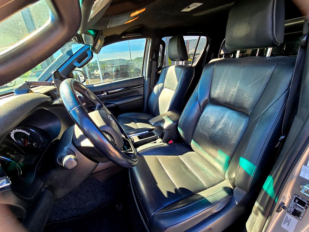 Toyota Hilux 2.4 D-4D Executive+ OMOLOGATO!