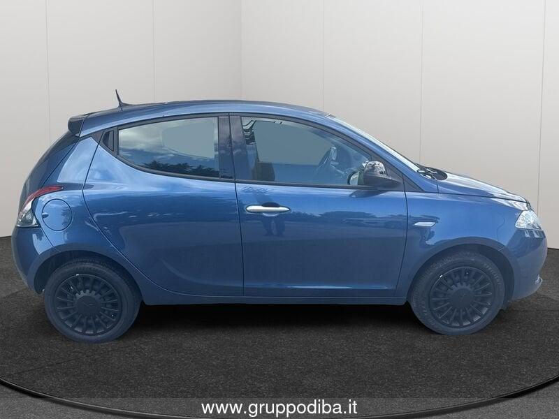 Lancia Ypsilon III 2021 1.0 firefly hybrid Silver s&s 70cv