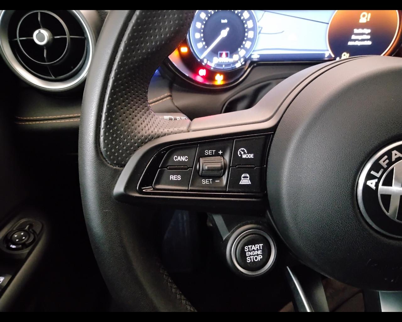 ALFA ROMEO Tonale - Tonale 1.6 Ti 130cv tct6