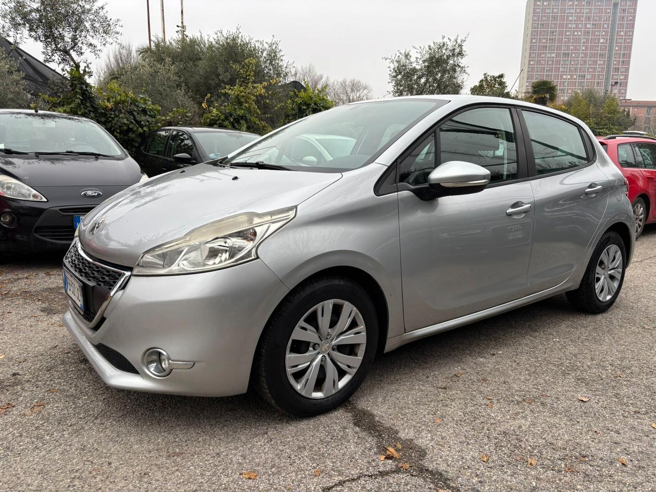 Peugeot 208 1.4 VTi 95 CV 5p. GPL OK Neopatentati