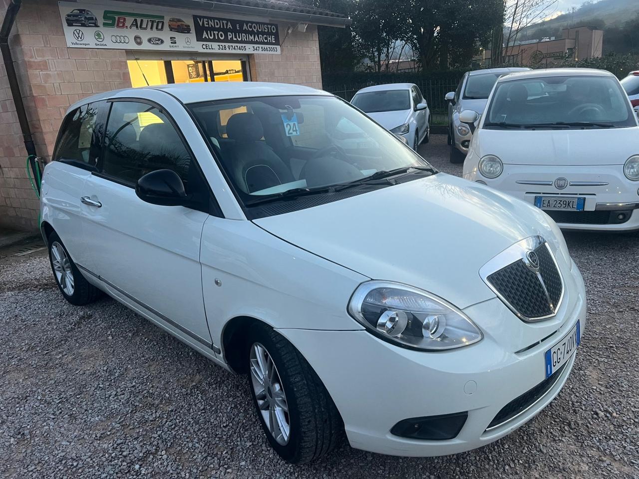 Lancia Ypsilon 1.2 69 CV Elle