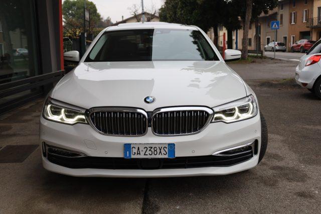 BMW 530 d xDrive 249CV Berlina Live Cockpit HeadUp Tetto