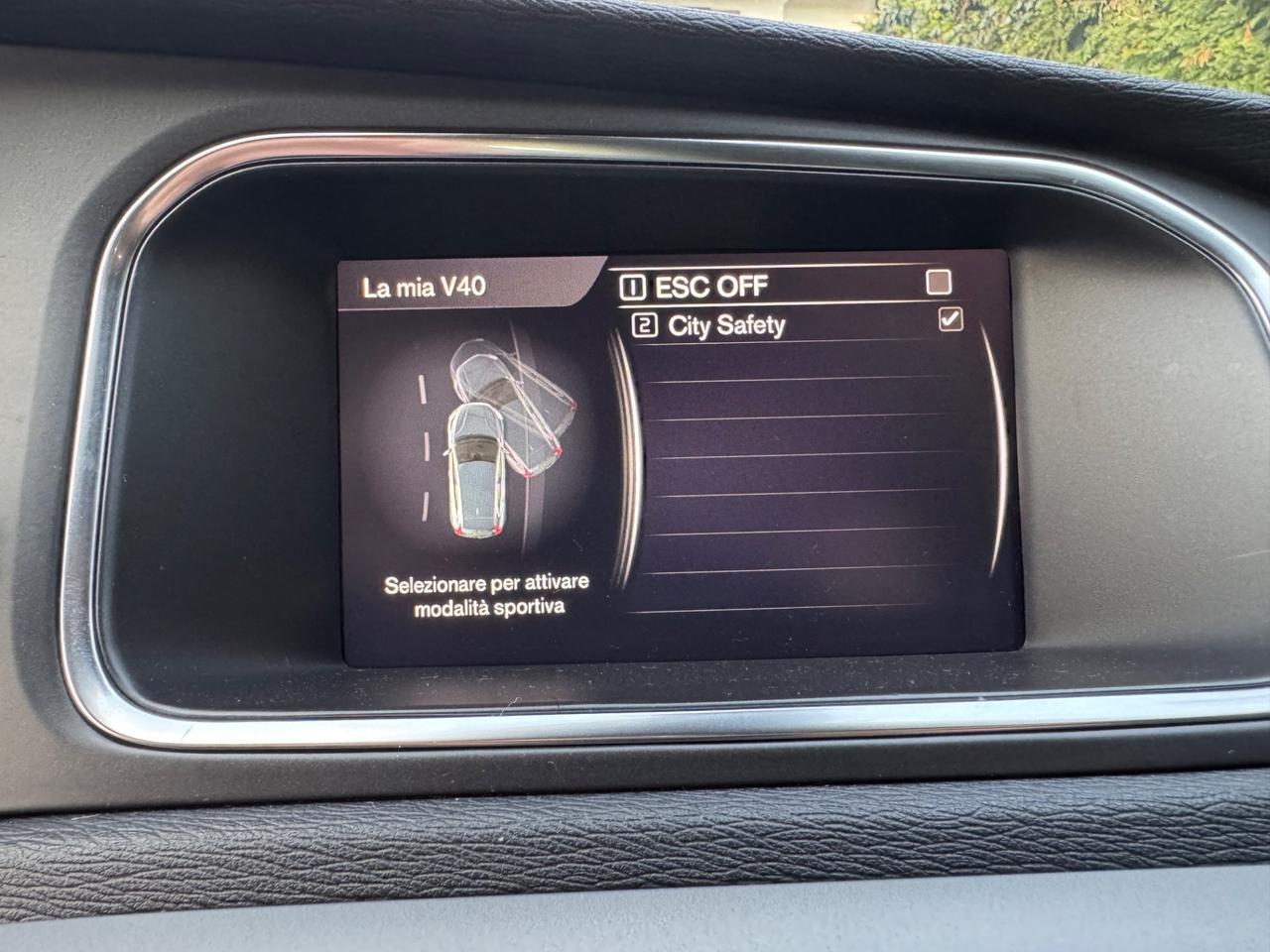 Volvo V40 D2 Geartronic Business Plus