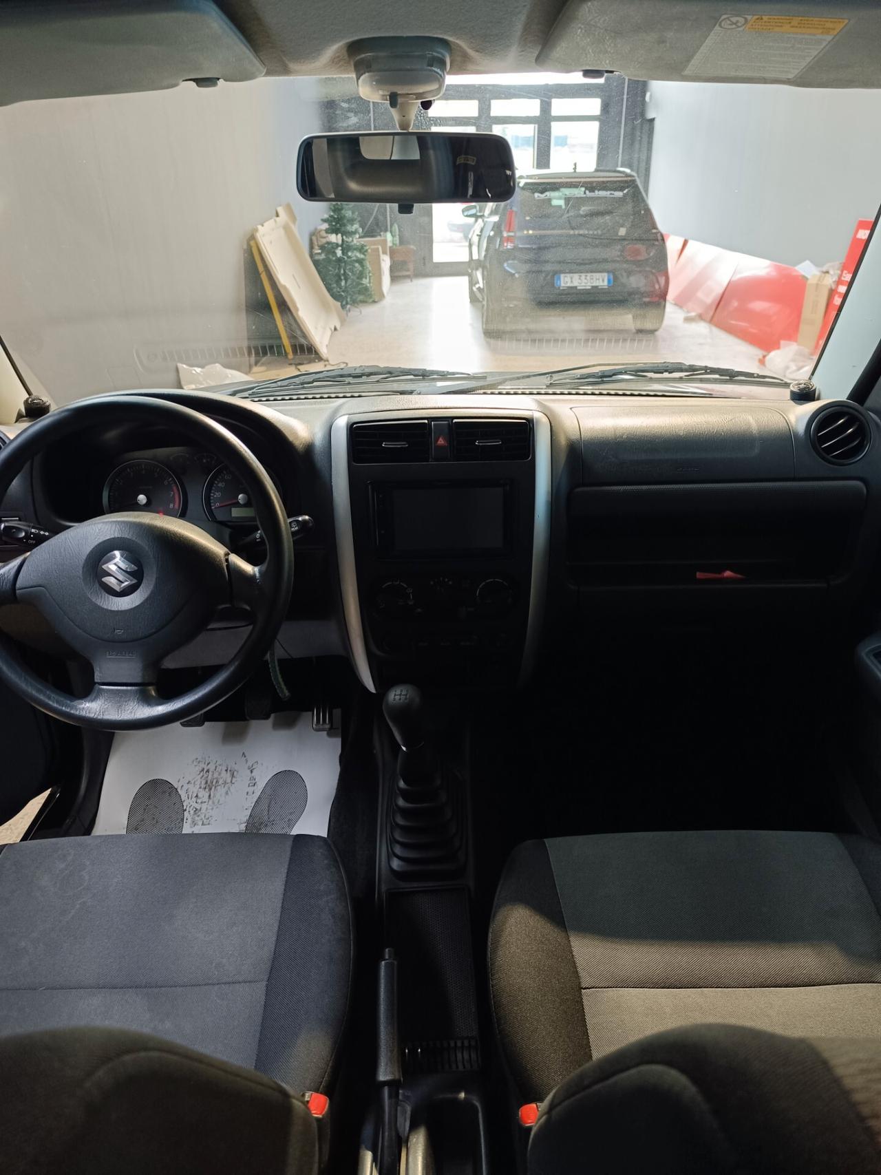 Suzuki Jimny 1.3i 16V cat 4WD JLX Più