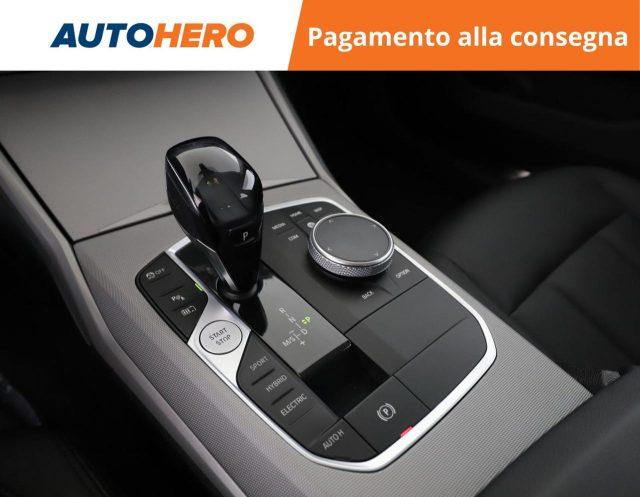 BMW 330 e xDrive Touring Business Advantage