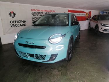 Fiat 600 Hybrid 110 CV DCT MHEV Business