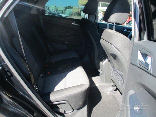 Hyundai Tucson 1.6 CRDI 115CVNAVI/PDC/CAMERA