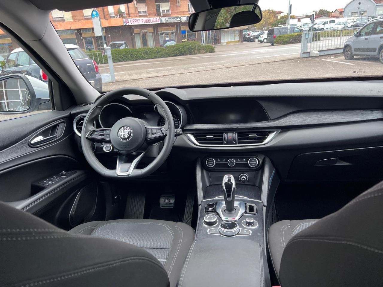 Alfa Romeo Stelvio 2.2 Turbodiesel 190 CV AT8 Q4 Executive Sport Pack