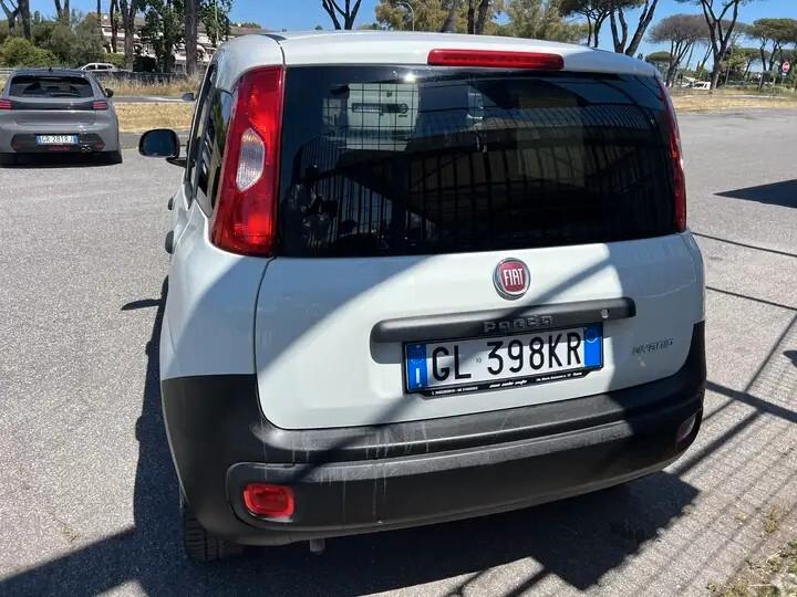 Fiat Panda 1.0 FireFly S&S Hybrid Garmin