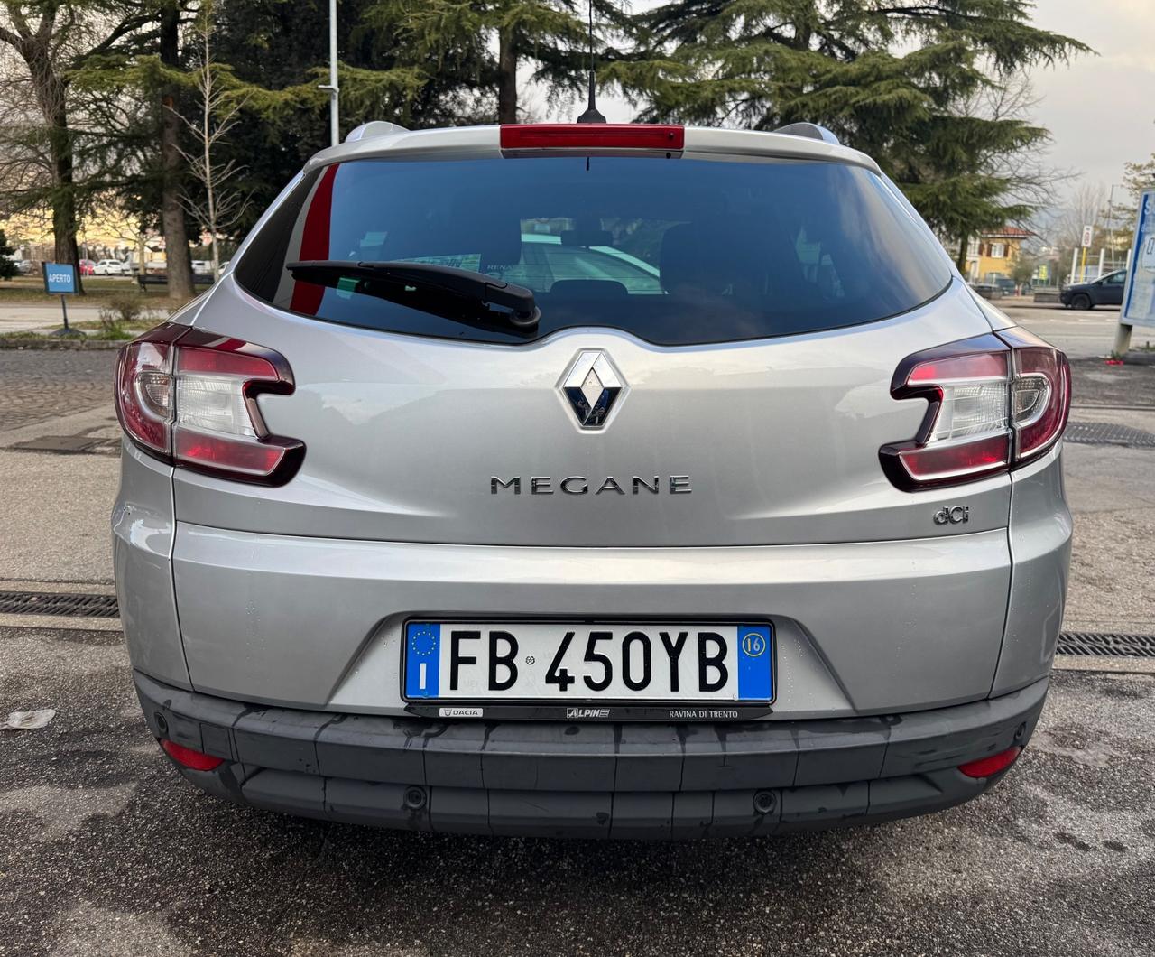 Renault Megane Mégane dCi 110CV EDC SporTour Limited