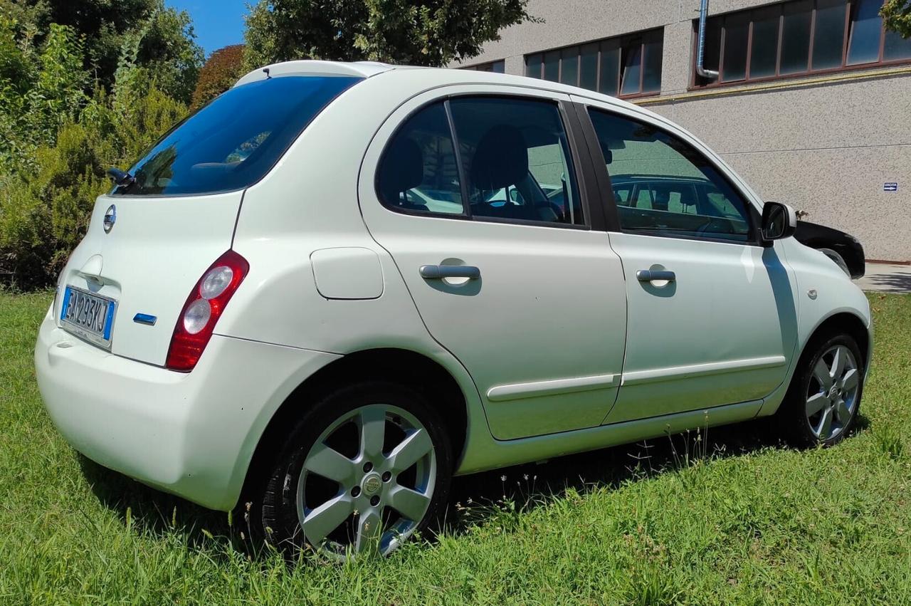 Nissan Micra 1.2 5 porte n-tec