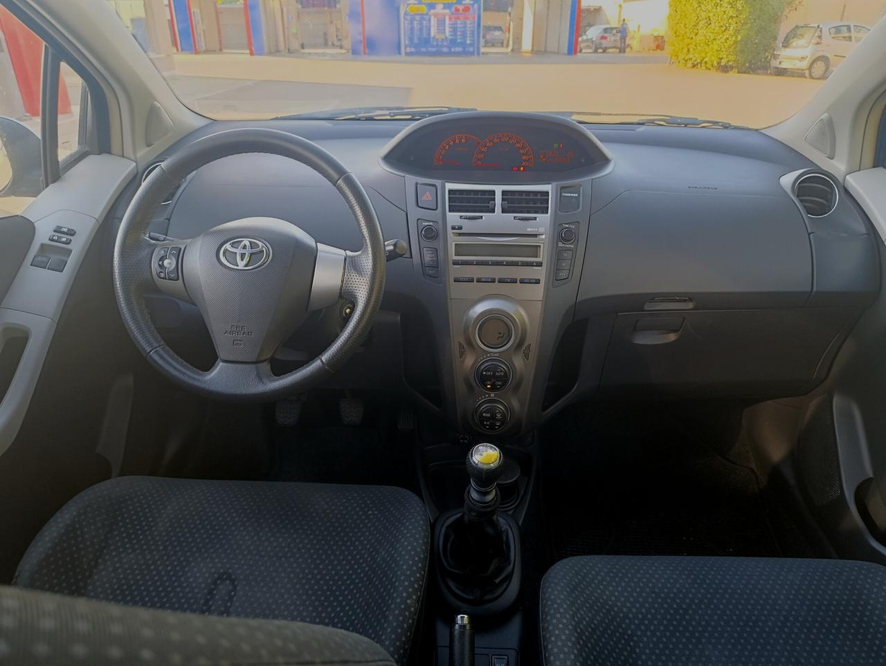 Toyota Yaris 1.3 5 porte Active