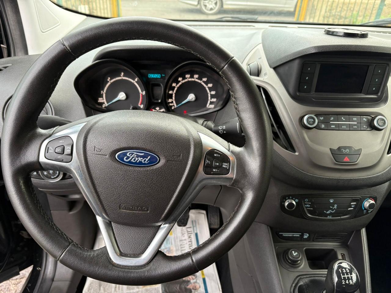 Ford Tourneo Courier 1.5 TDCI 75 CV Plus