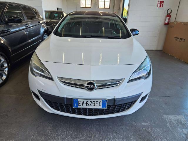 Opel Astra Astra GTC 1.4 t ecotec Cosmo s