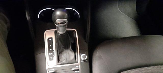 AUDI A3 Sedan 30 TDI S tronic Business