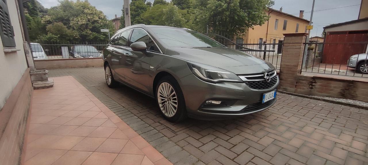 Opel Astra 1.6 CDTi 136CV aut. Sports Tourer Innovation