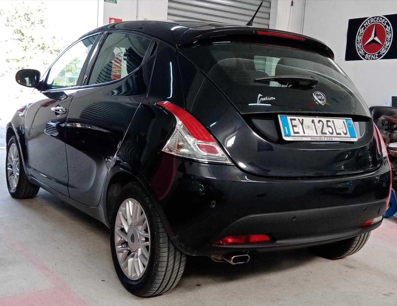 Lancia Ypsilon 1.2 69 CV 5 porte GPL Ecochic Elle