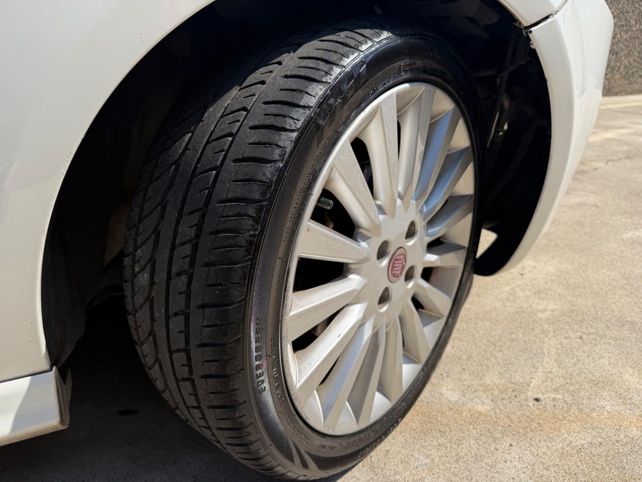 GRANDE PUNTO SPORT 1.3 MTJ 90CV TETTO PANORAMICO