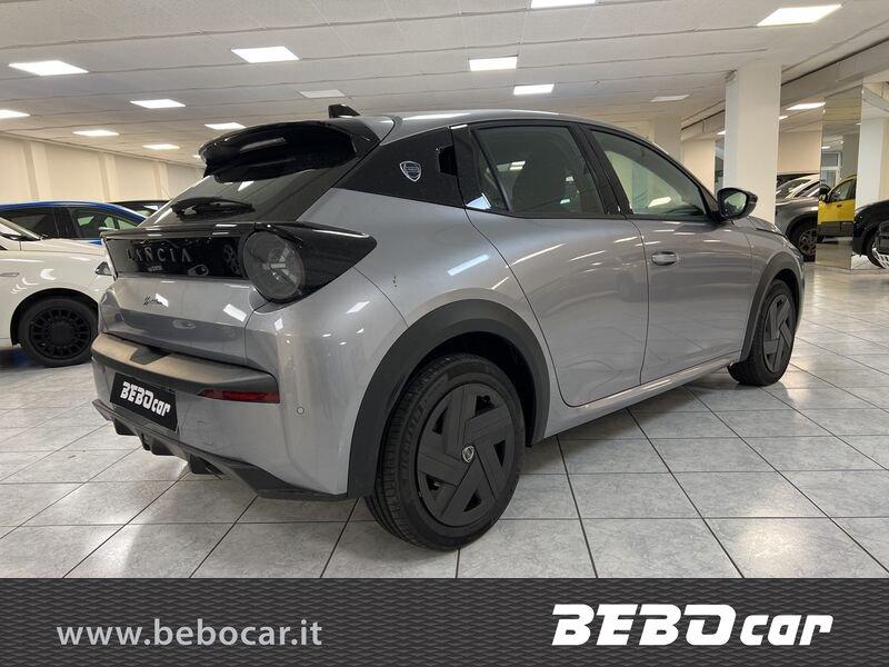 Lancia Ypsilon Ypsilon Hybrid e-DCT Edizione Cassina
