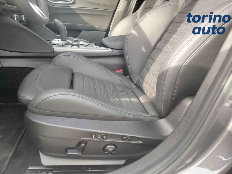 Alfa Romeo Giulia Q4 VELOCE