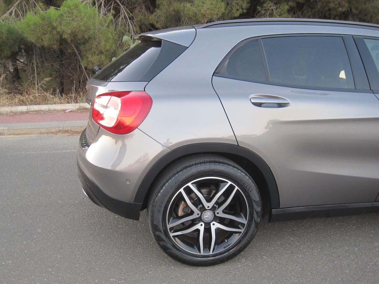 Mercedes-benz GLA 200 d Sport