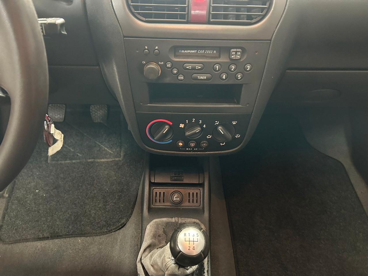 Opel Corsa 1.0i 12V cat 3 porte