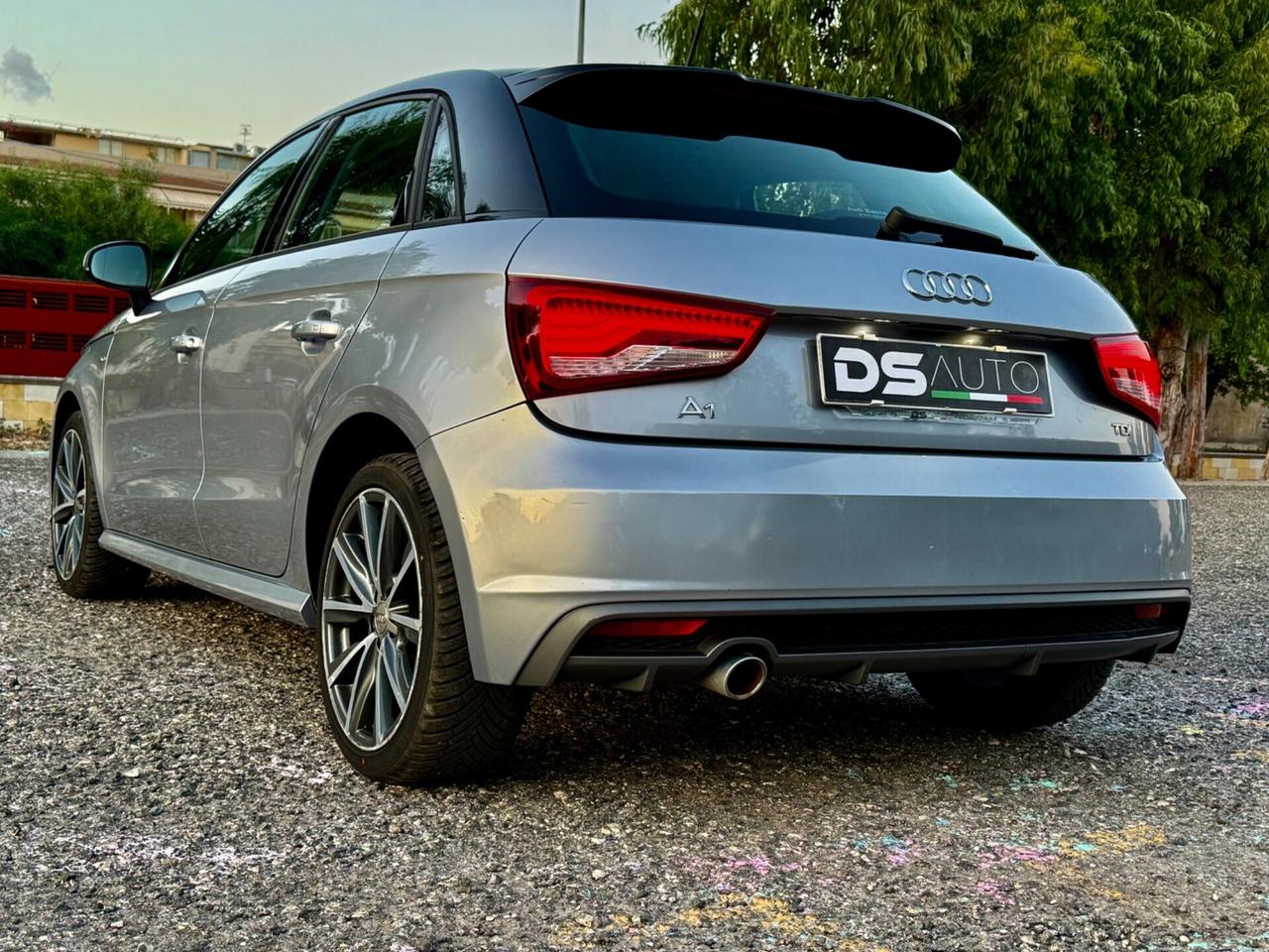 AUDI A1 1.4 TDI 90 CV S LINE UNI PRO