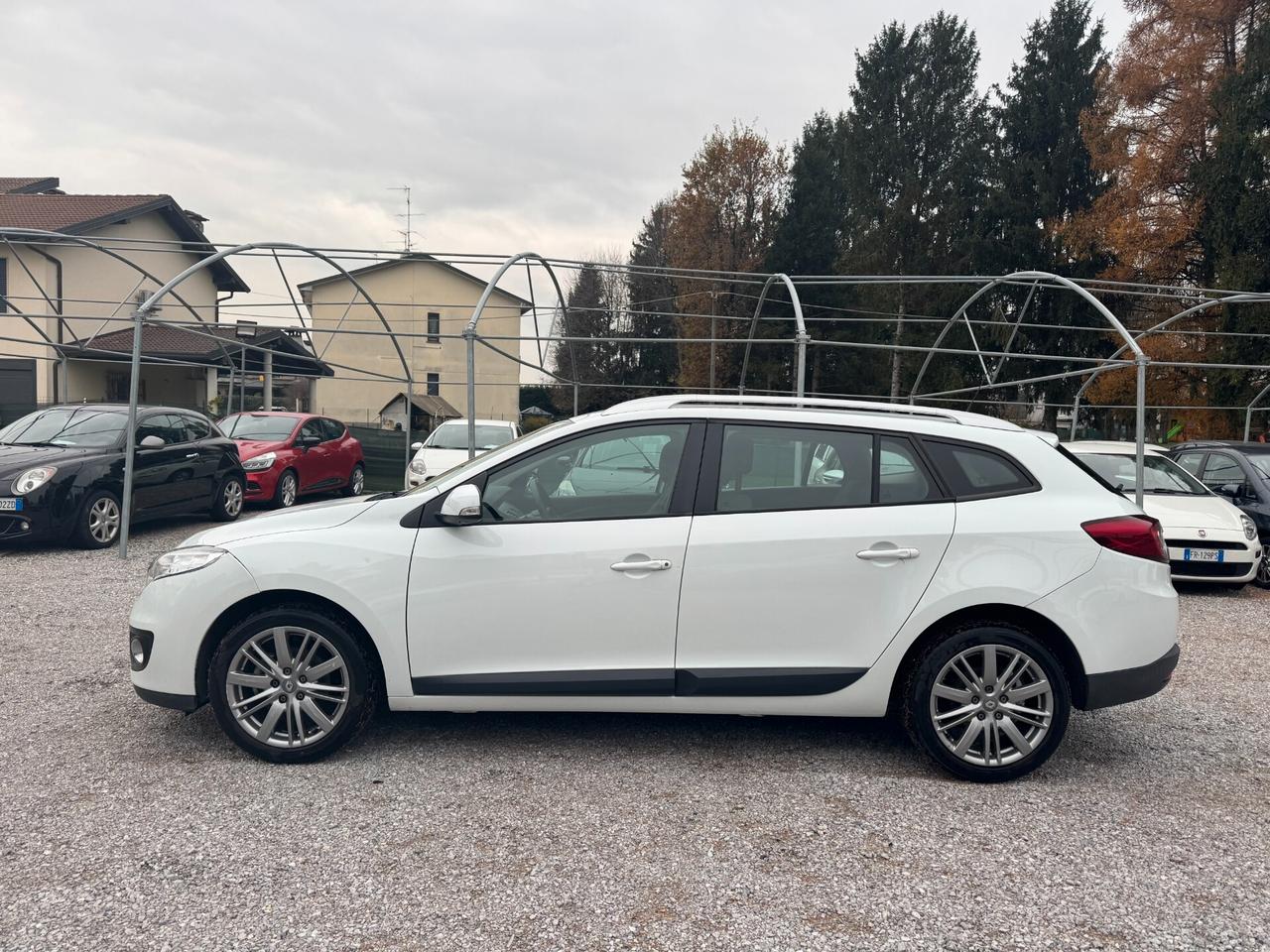 Renault Megane Mégane 1.5 dCi 110CV Wave Autocarro