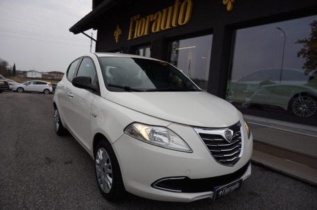 LANCIA Ypsilon 1.2 69 CV 5 porte Gold NEOPATENTATI