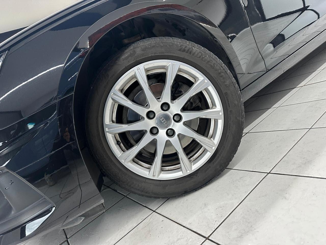 Audi A4 Avant 30 2.0 tdi 122cv s tronic