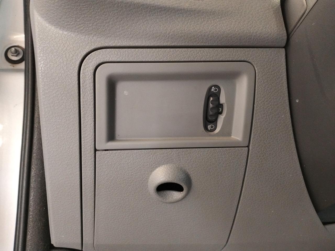 Renault Modus 1.2 16V Dynamique - OPEATORI DEL SETTORE - NEOPATENTATO