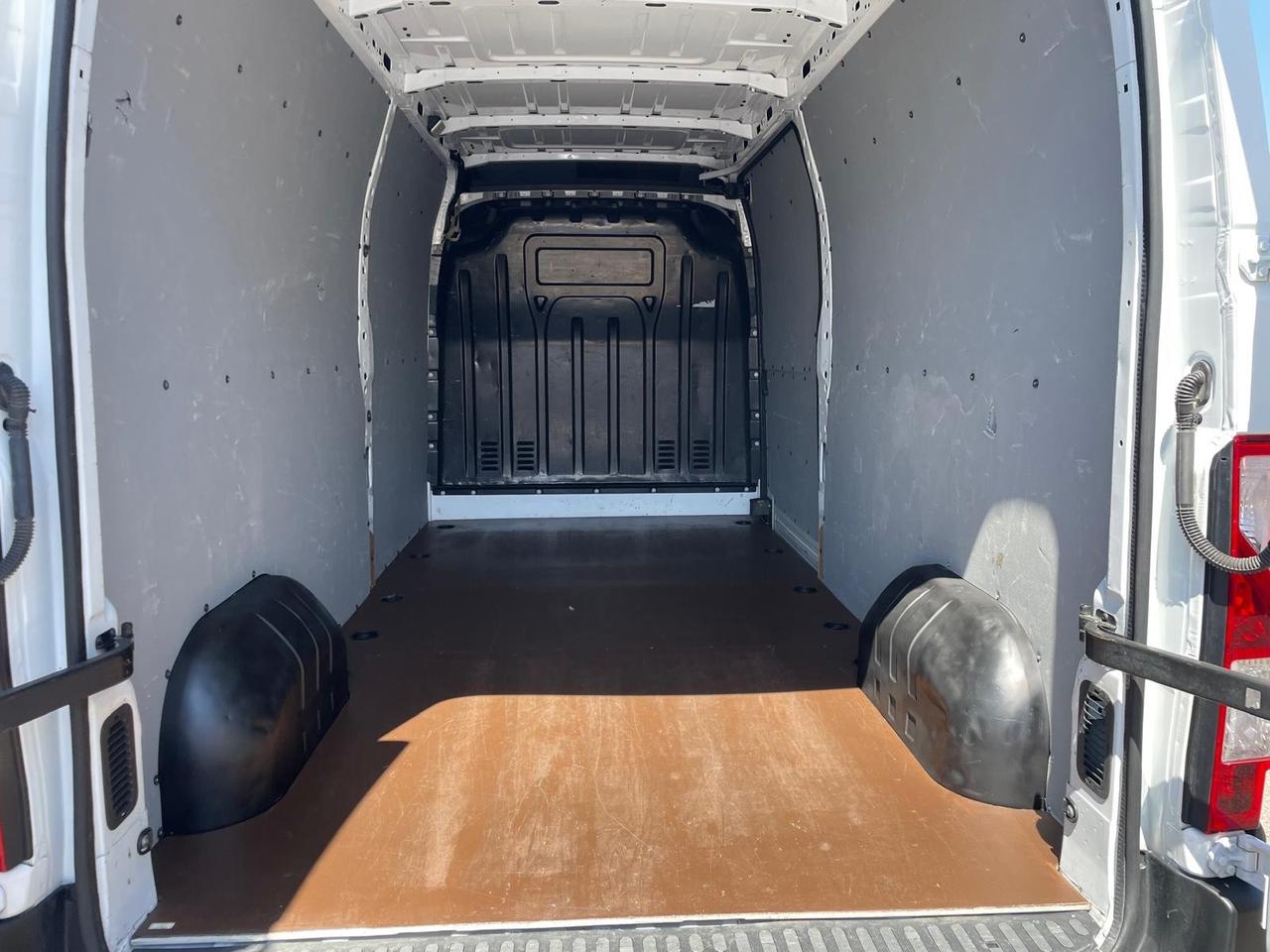 Renault Master T35 2.3 dCi/145 PL Cabinato Twin Turbo S&S