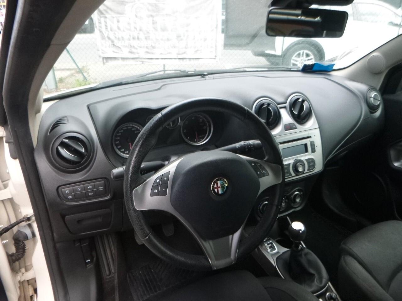 Alfa Romeo MiTo 1.3 JTDm-2 95 CV S&S Distinctive