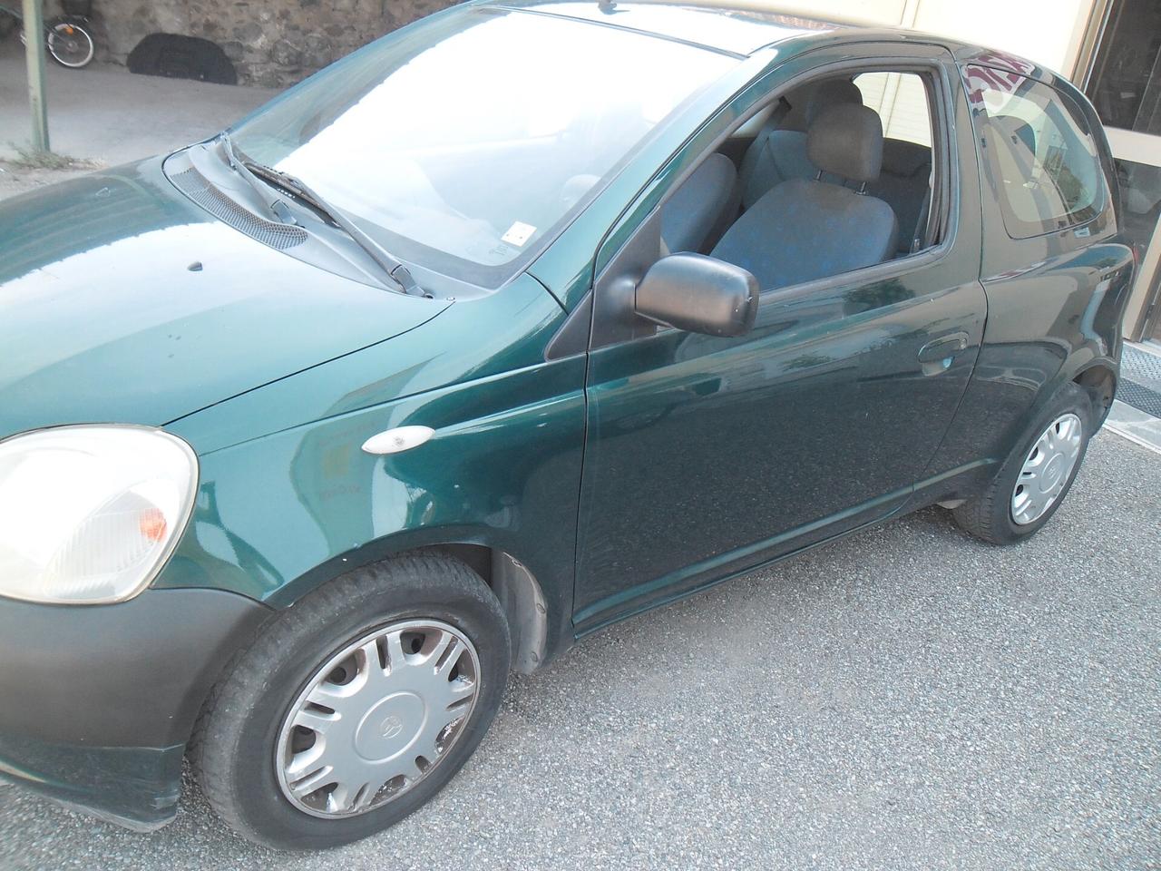 Toyota Yaris 1.0i 16V cat 3 porte