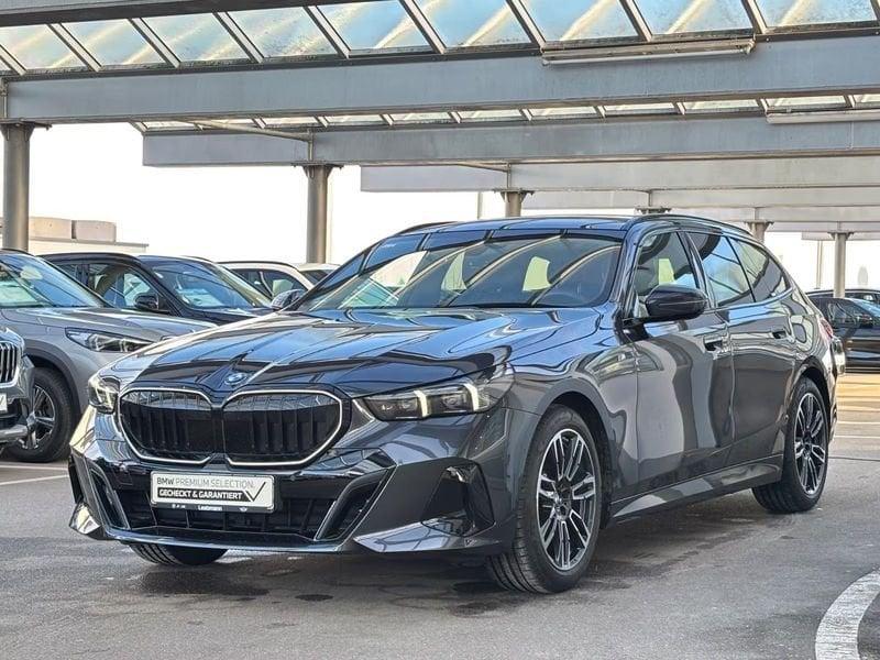BMW Serie 5 520d sDrive M Sport Pro Gancio Tetto Pelle Camera