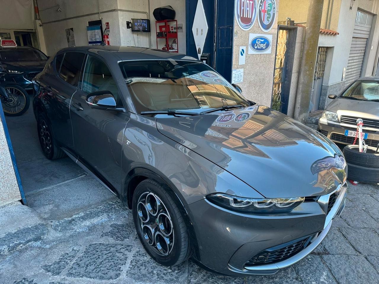 Alfa Romeo Tonale 1.6 diesel 130 CV TCT6 Ti
