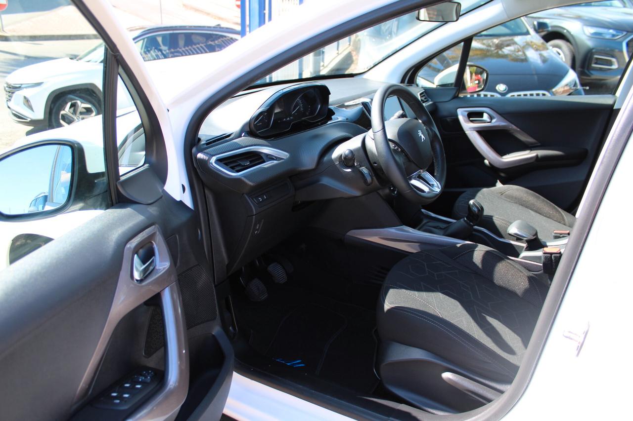Peugeot 2008 1.2 PureTech 82 Allure