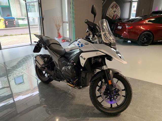 BMW R 1300 GS "AKRAPOVIC DESIGNED FOR BMW MOTORRAD"