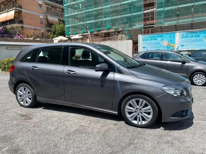 Mercedes-benz B 180 CDI Premium BLACK FRIDAY