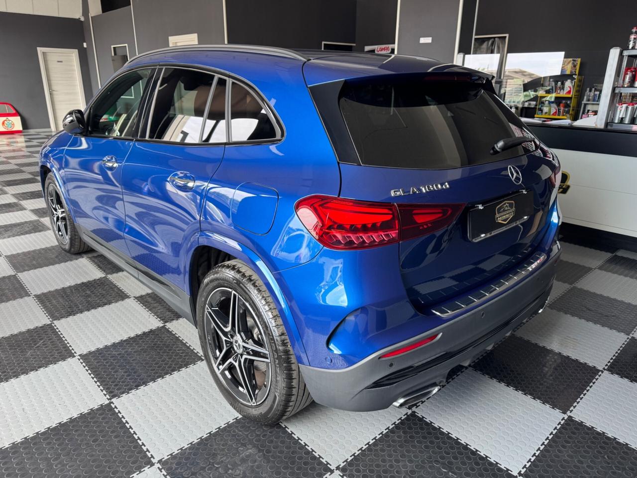 Mercedes-benz GLA 180 d Automatic AMG Line Premium Plus