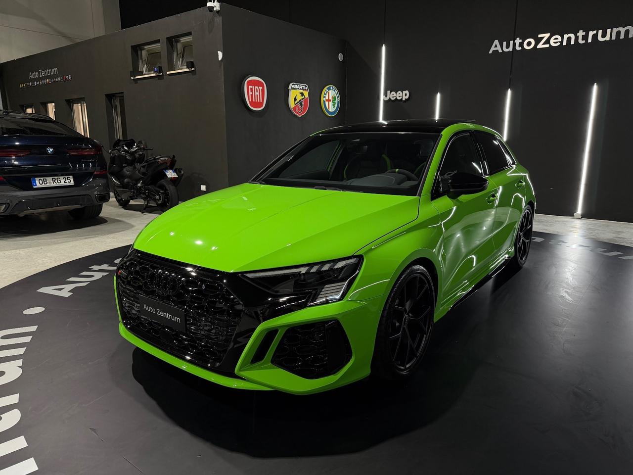 Audi A3 RS 3 SPB TFSI quattro S tronic