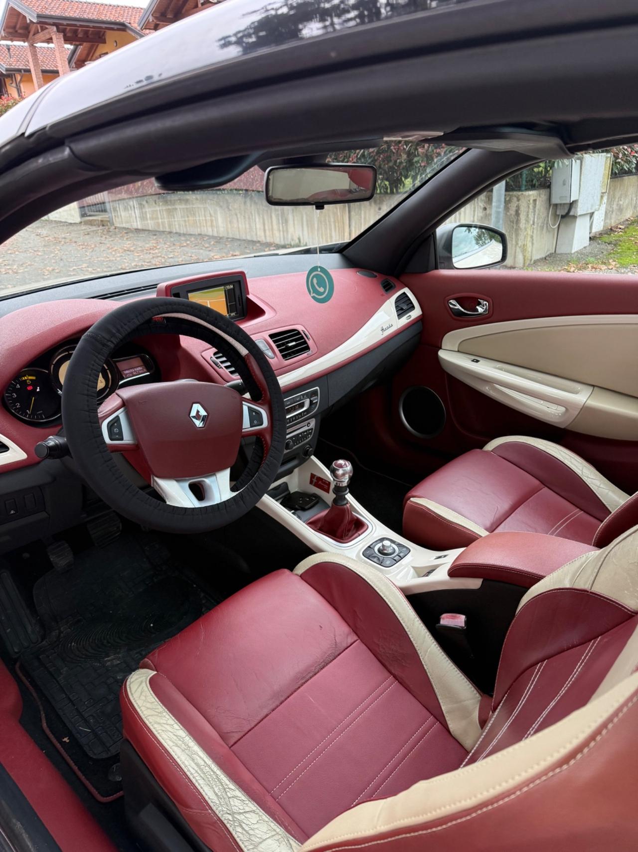 Renault Megane Mégane C-C 1.5 dCi 110CV Floride