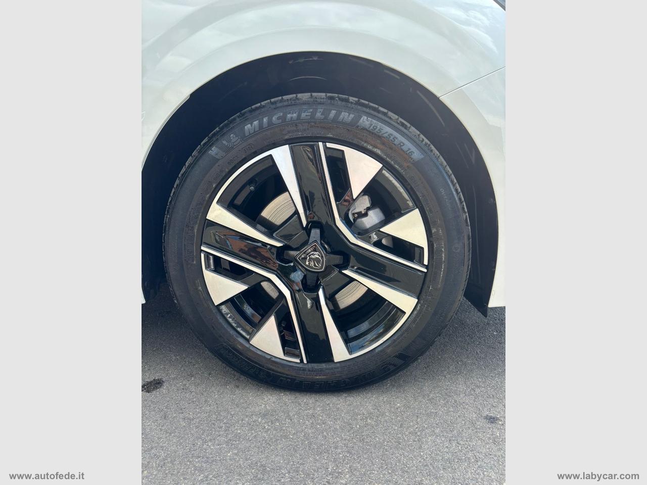 PEUGEOT 208 PureTech 100 S&S 5p. Business